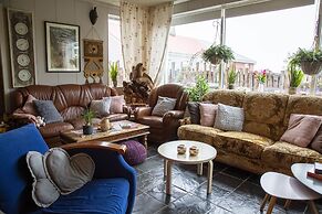 Private and peaceful one room apartments