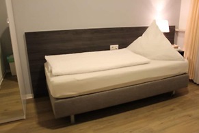 looks-inn