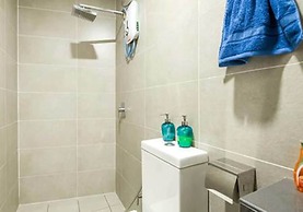 Chrisenbel Suites - Pinnacle PJ