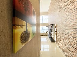 Chrisenbel Suites - Pinnacle PJ