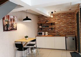 Chrisenbel Suites - Pinnacle PJ