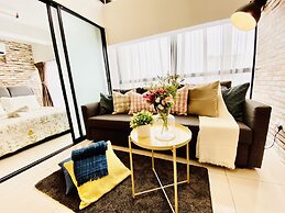 Chrisenbel Suites - Pinnacle PJ