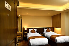 The Milestone Hotel