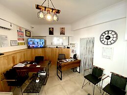 Sakin Otel