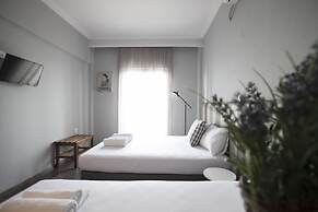 Xenios Hotel