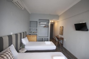 Xenios Hotel