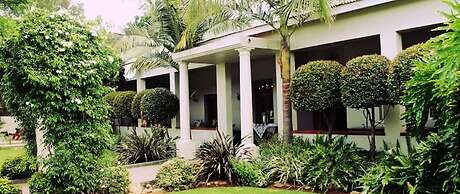 Ripple Hill Hotel