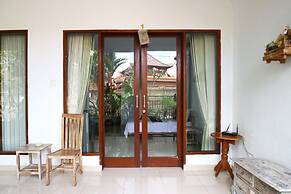 The Wina Echo Beach Guesthouse