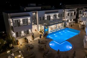 Cyano Hotel