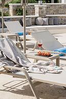 Cyano Hotel