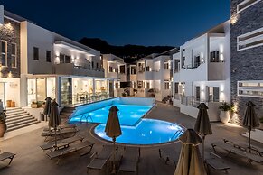 Cyano Hotel