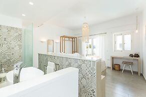 Cyano Hotel