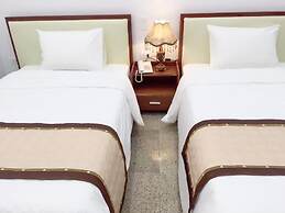 Queen Hotel