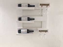 26 Suite Home