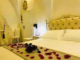 26 Suite Home