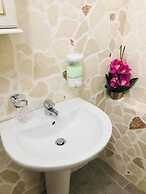 26 Suite Home