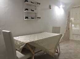26 Suite Home
