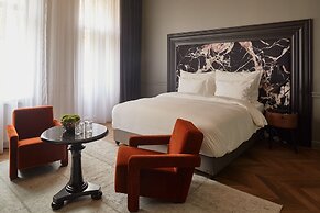 Hotel Collect – Adults Only