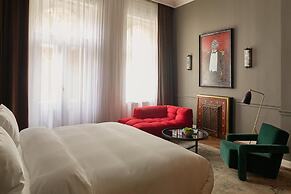 Hotel Collect – Adults Only