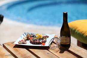 Salena Beach Hotel