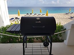 Turtles Nest Beach Resort 