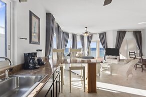 Turtles Nest Beach Resort 