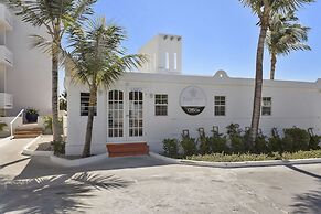 Turtles Nest Beach Resort 