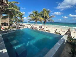 Delek Tulum