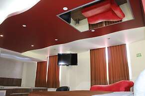 Motel Séptimo Eclipse - Adults Only
