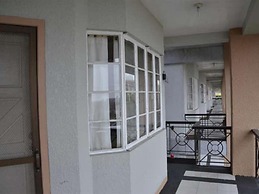 Gardenville Hotel