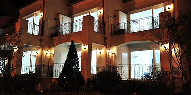 Mediterra County