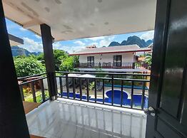 Vangvieng Night Market Resort