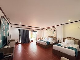 Vangvieng Night Market Resort