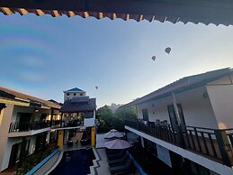Vangvieng Night Market Resort