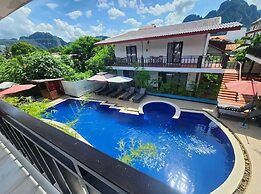 Vangvieng Night Market Resort