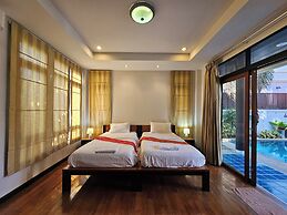Punnapha Pool Villa  Pattaya