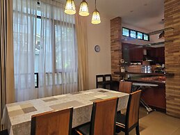 Punnapha Pool Villa  Pattaya
