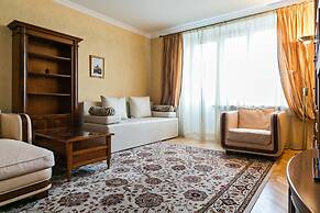 MaxRealty24 Marii Ulianovoy 12