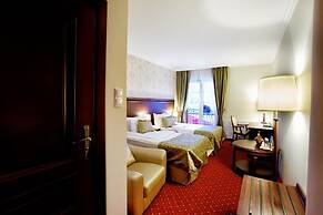 Hotel Splendor