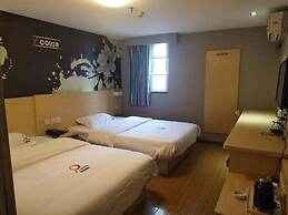 Life Yajo Hotel