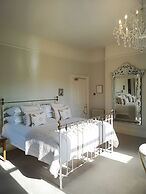 Cleatham Hall