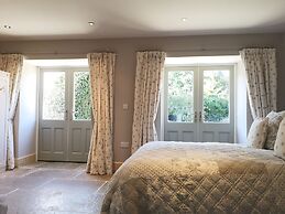 Cleatham Hall