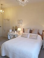 Cleatham Hall