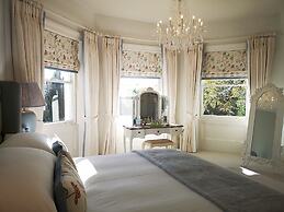 Cleatham Hall