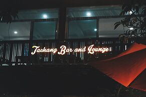 Tachang Airport Hotel