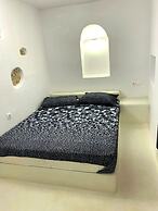 The Luna Suites