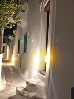 The Luna Suites