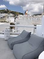 The Luna Suites