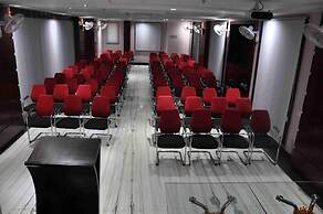 Hotel Madhushree