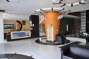 Hotel Madhushree
